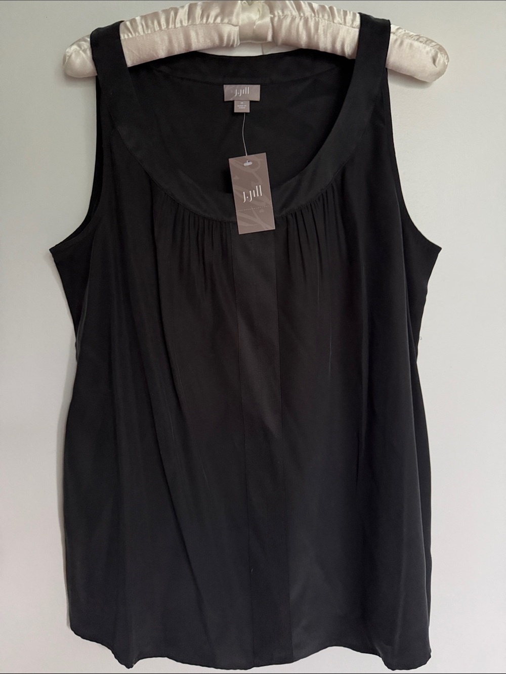 J. Jill Black charcoal Sleeveless Scoop Neck Top 100% Silk